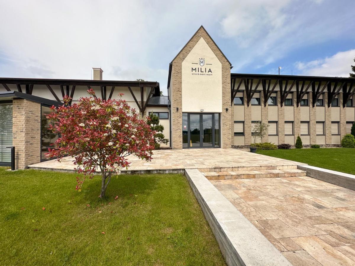 Milia Wine & Event Resort Dunajský Klátov Exteriér fotografie